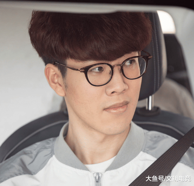 TheShy遭遇十五持续失利，DWG教练压力巨大！引发球迷热议